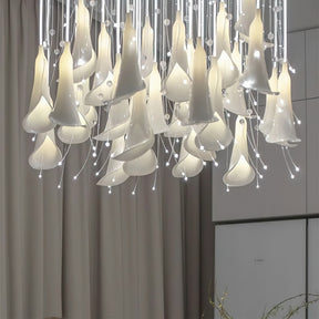 LUMORA BLOOM CHANDELIER