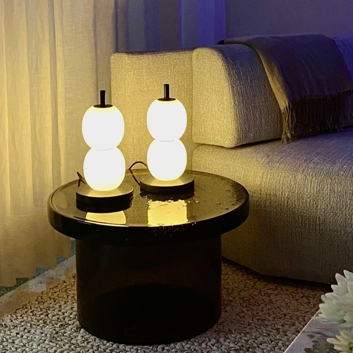 MOONLIT ORB TABLE LAMP