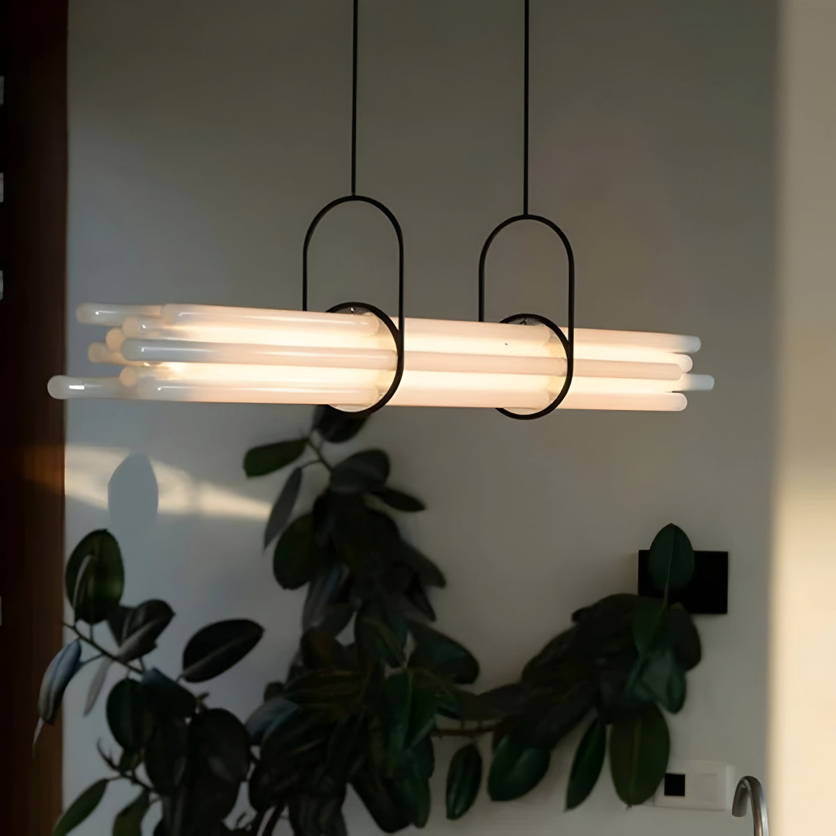 TUBE CLUSTER PENDANT LAMP