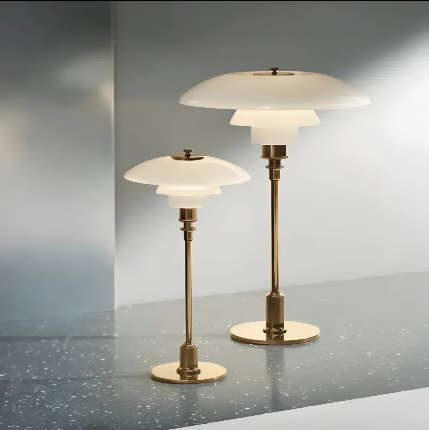 THE TIERED GLOW FLOOR LAMP