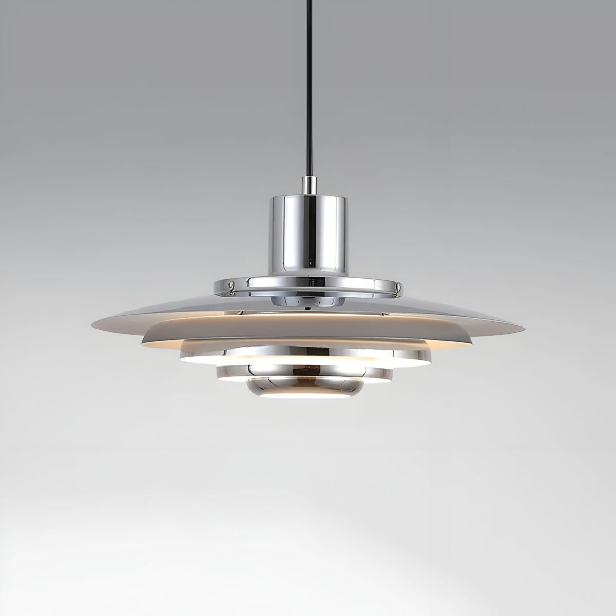 DISC REFLECTOR PENDANT LAMP