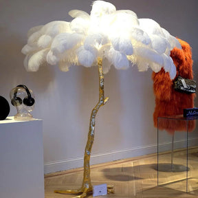 THE FEATHER LAMP