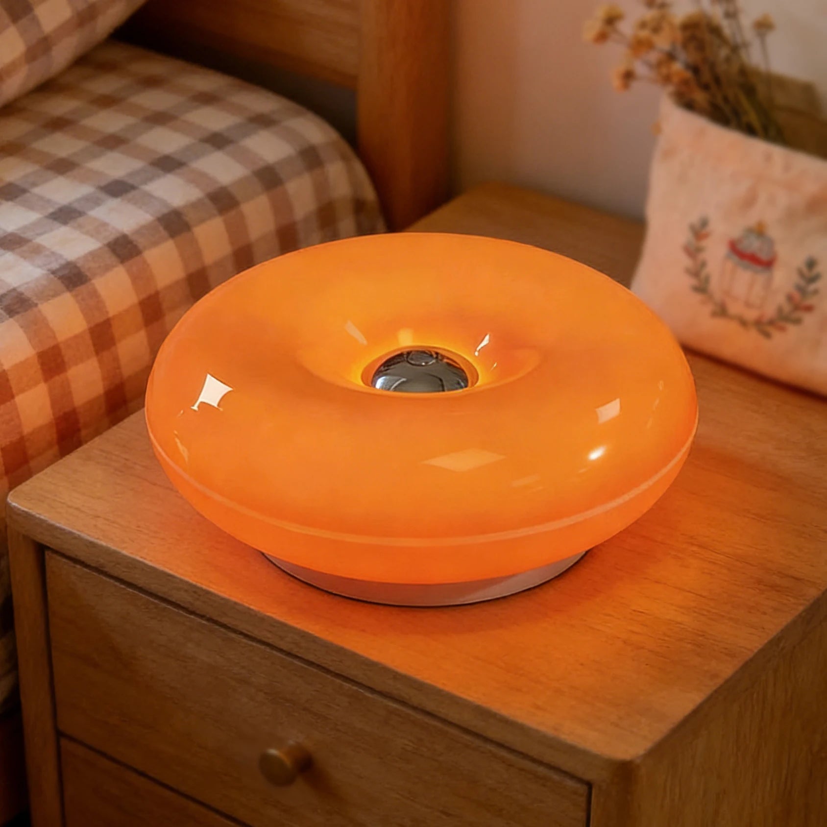 SOLARA DONUT TABLE LAMP
