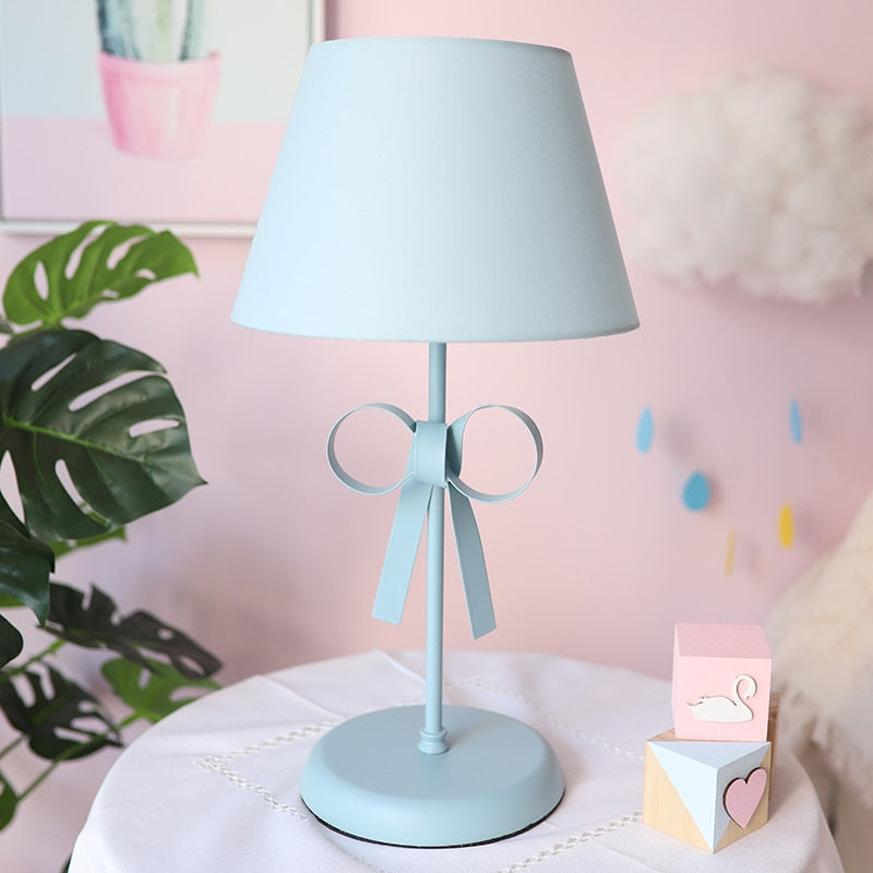 PINK TABLE LAMP