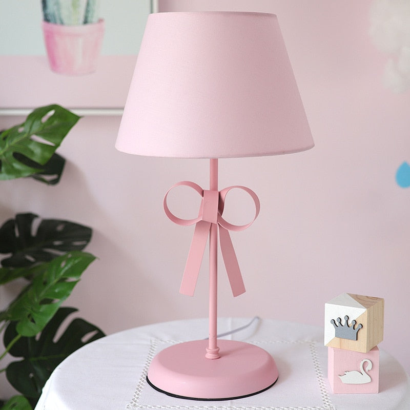PINK TABLE LAMP