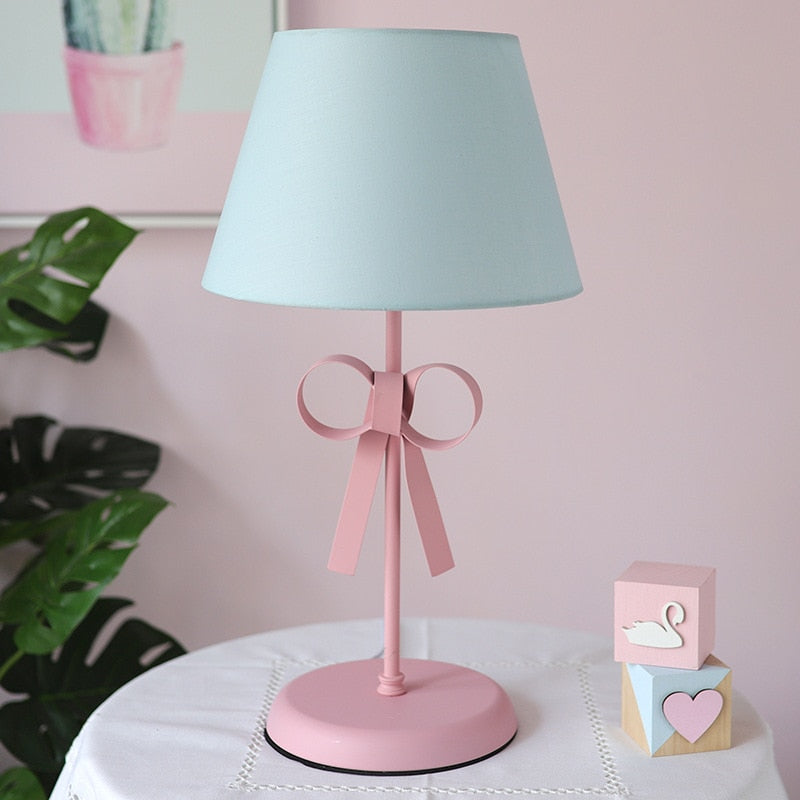 PINK TABLE LAMP
