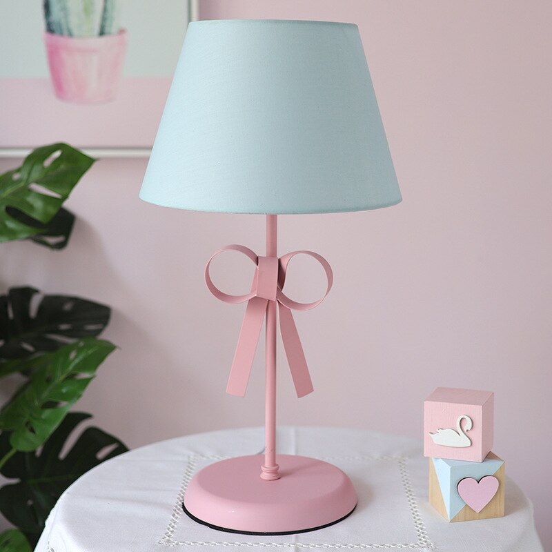 PINK TABLE LAMP