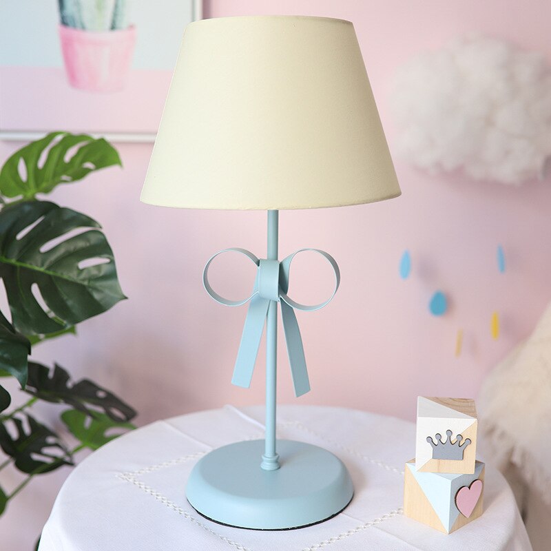 PINK TABLE LAMP